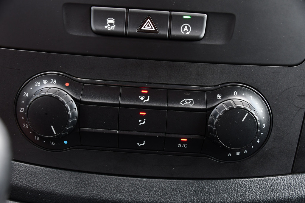 Mercedes-Benz Vito 116 CDI L2 PB Edition Camera, Cruise, Sensoren, Leder, 164pk, Stoelverwarming, Uniek! 17