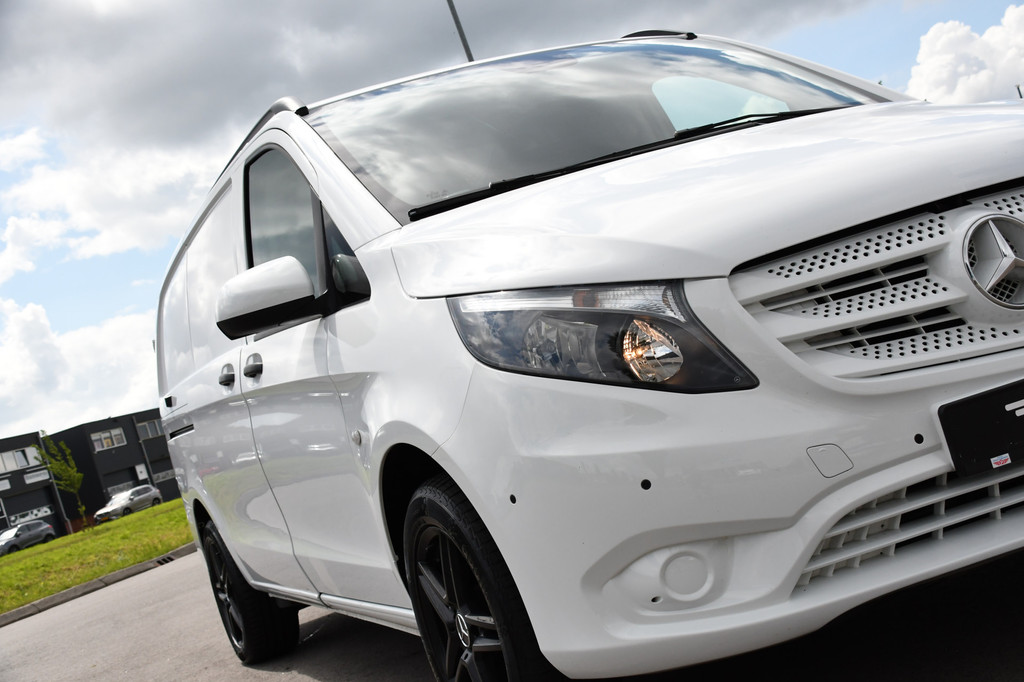 Mercedes-Benz Vito 116 CDI L2 PB Edition Camera, Cruise, Sensoren, Leder, 164pk, Stoelverwarming, Uniek! 18