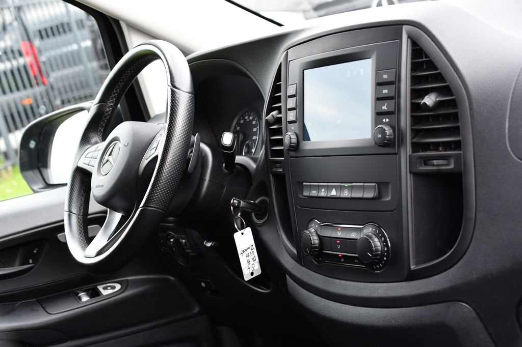 Mercedes-Benz Vito 116 CDI L3 Black Edition Camera, Cruise, Carplay, 164pk, LED, Automaat, Stoelverwarming, Trekhaak, Multimedia, Uniek! 14