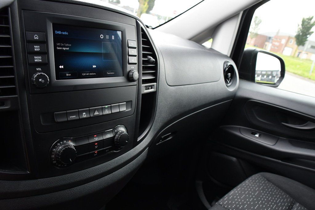 Mercedes-Benz Vito 116 CDI L3 Black Edition Camera, Cruise, Carplay, 164pk, LED, Automaat, Stoelverwarming, Trekhaak, Multimedia, Uniek! 19