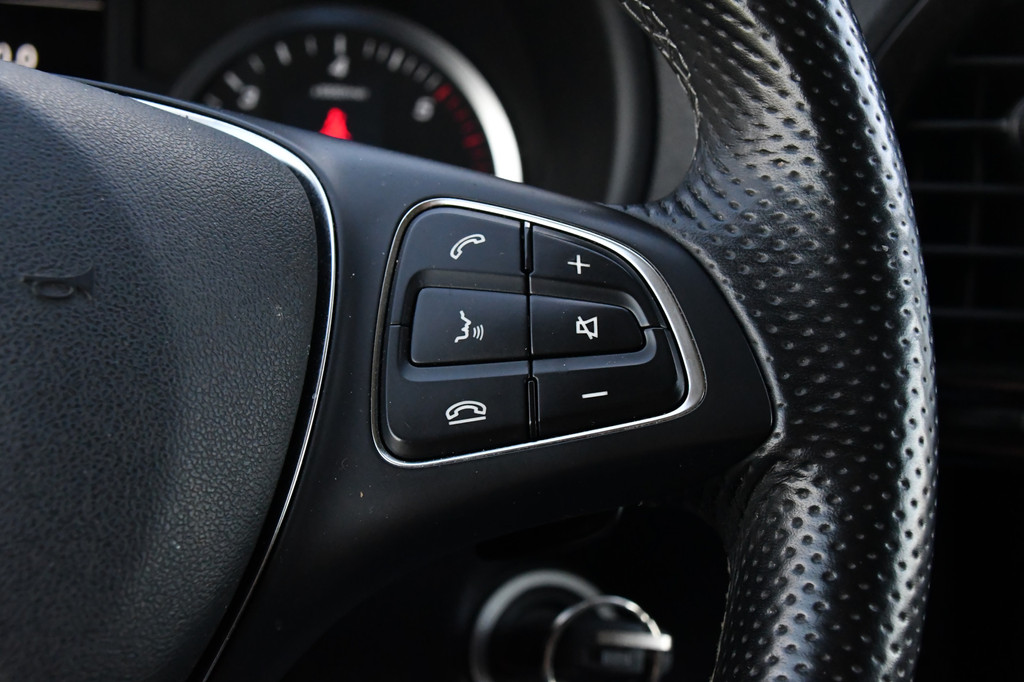 Mercedes-Benz Vito 116 CDI L3 DC AMG Edition Camera, Cruise, Carplay, LED, Stoelverarming, Standkachel, Automaat, multimedia, Uniek! 19