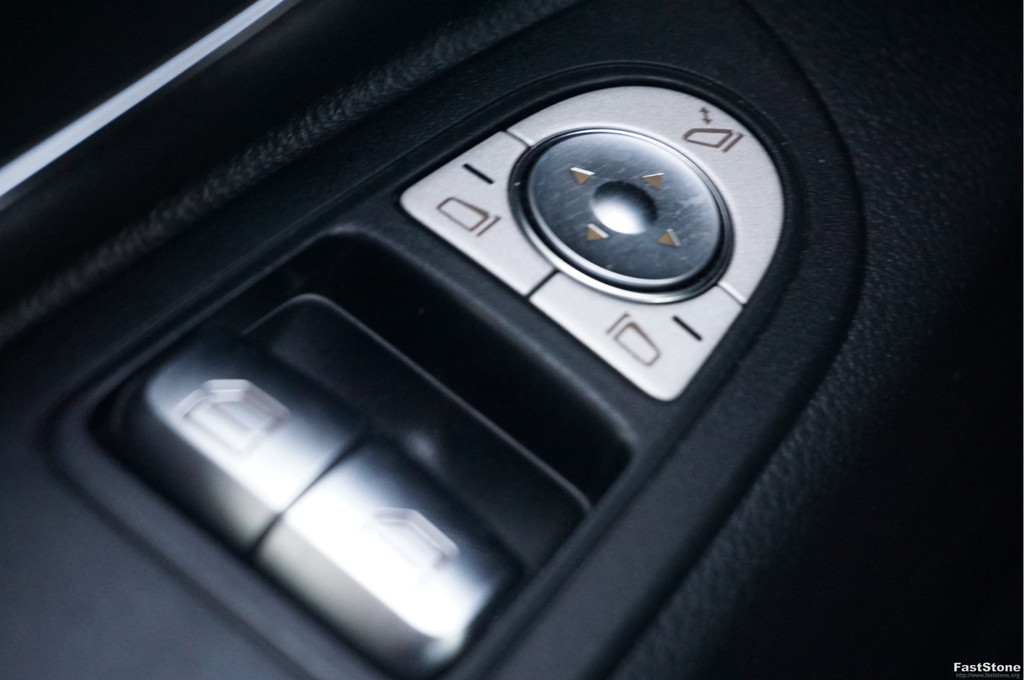 Mercedes-Benz Vito 116 CDI Lang AUT BPM VRIJ!! 10.25 MBUX, Distronic, Betimmering, Trekhaak, Adap. LED!! NR. G01* 19