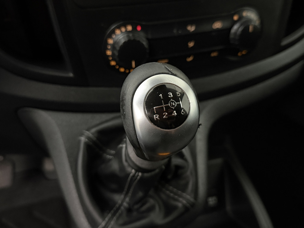 Mercedes-Benz Vito 116CDI Lang | Airco | Cruise | 3-Zits 16