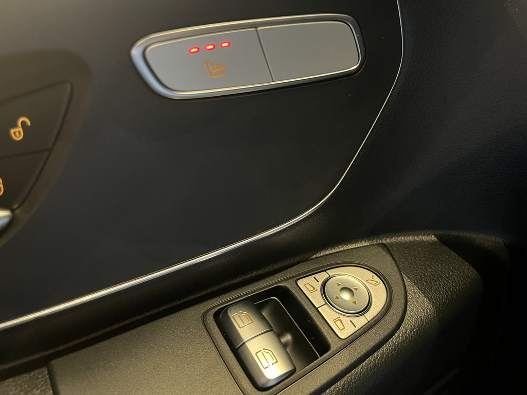 Mercedes-Benz Vito 116 CDI Lang RWD Automaat / Euro 6 / Servicebus / Sortimo Inrichting / Airco / Cruise Control / Camera / Lier / CarPlay / Navigatie / 3-Zits / 7.500 KM !! 13