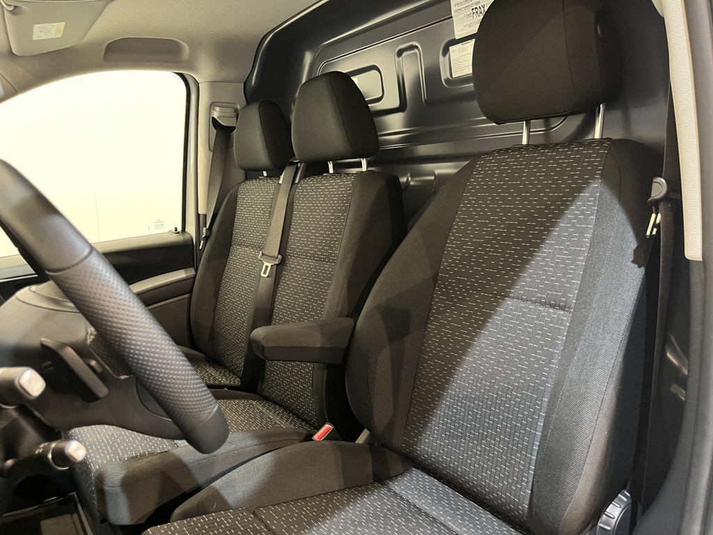 Mercedes-Benz Vito 116 CDI Lang RWD Automaat / Kerstner Dag- & Nachtkoeling / Airco / Camera / CarPlay / Cruise Control / LED / LMV / 3-Zits / 892 KM !!! Z.G.A.N. !!! 11