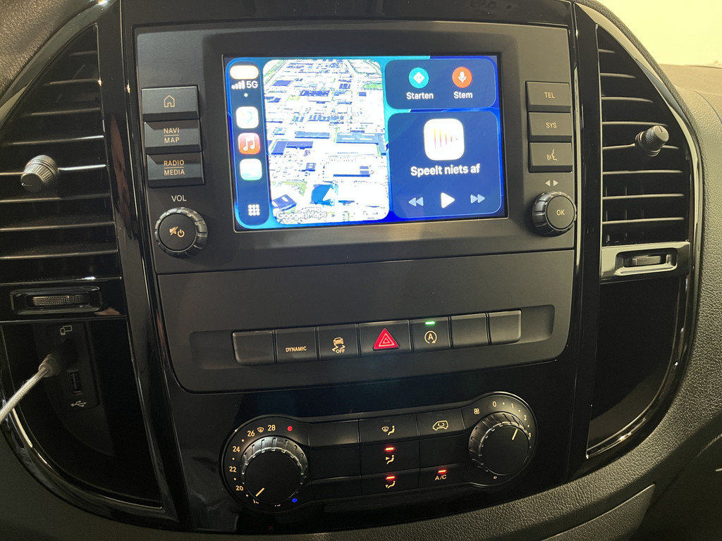 Mercedes-Benz Vito 116 CDI Lang RWD Automaat / Kerstner Dag- & Nachtkoeling / Airco / Camera / CarPlay / Cruise Control / LED / LMV / 3-Zits / 892 KM !!! Z.G.A.N. !!! 12