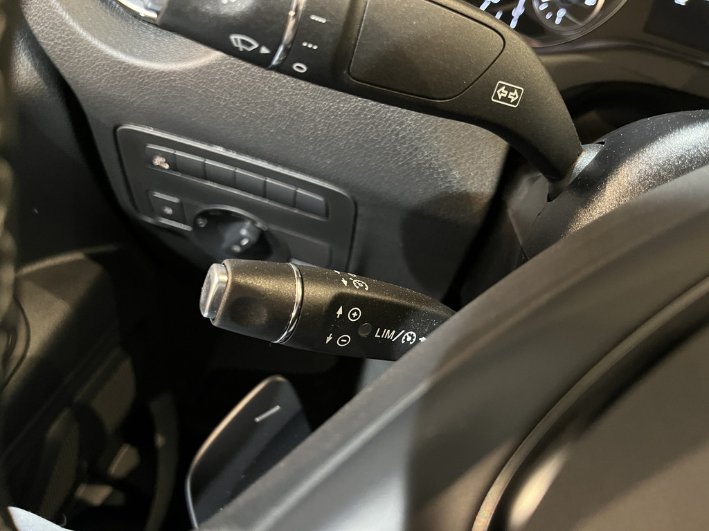 Mercedes-Benz Vito 116 CDI Lang RWD Automaat / Kerstner Dag- & Nachtkoeling / Airco / Camera / CarPlay / Cruise Control / LED / LMV / 3-Zits / 892 KM !!! Z.G.A.N. !!! 15