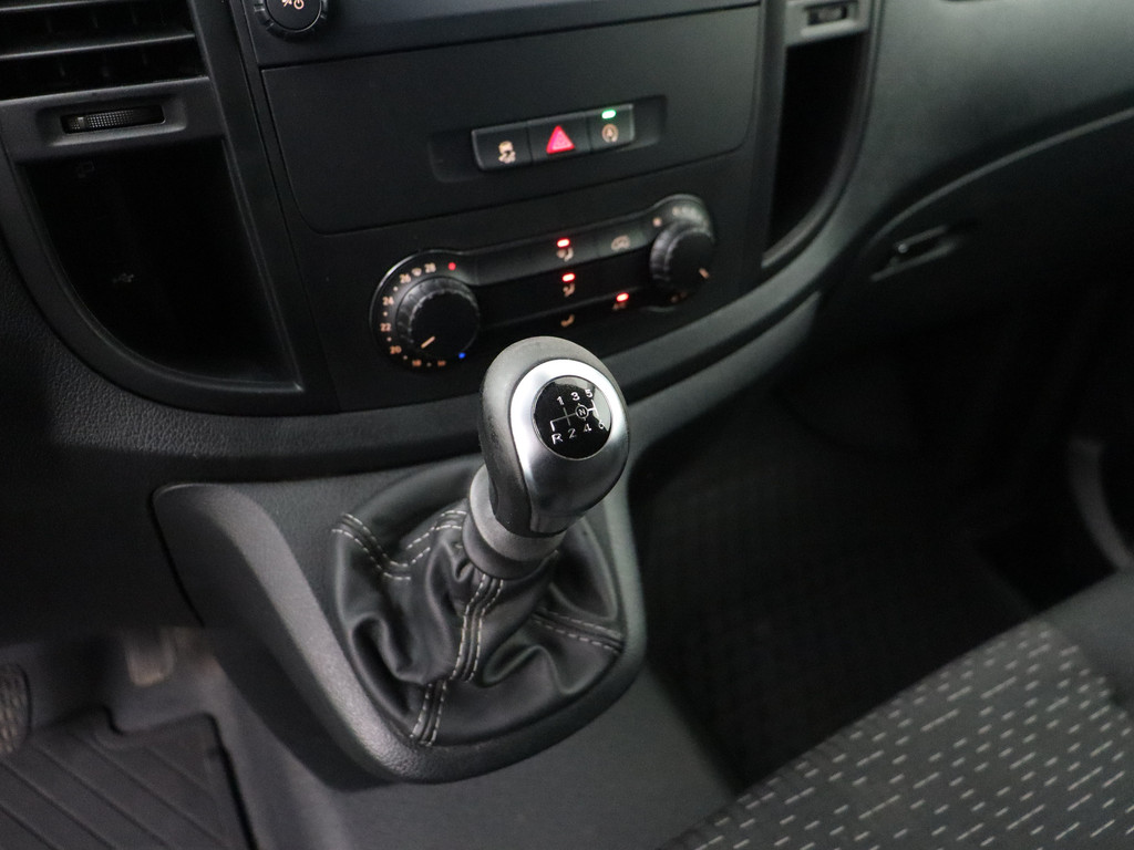 Mercedes-Benz Vito 116Cdi Lang Achterdeuren | Navigatie | Camera | 3-Persoons | Airco | Cruise | Betimmering 16