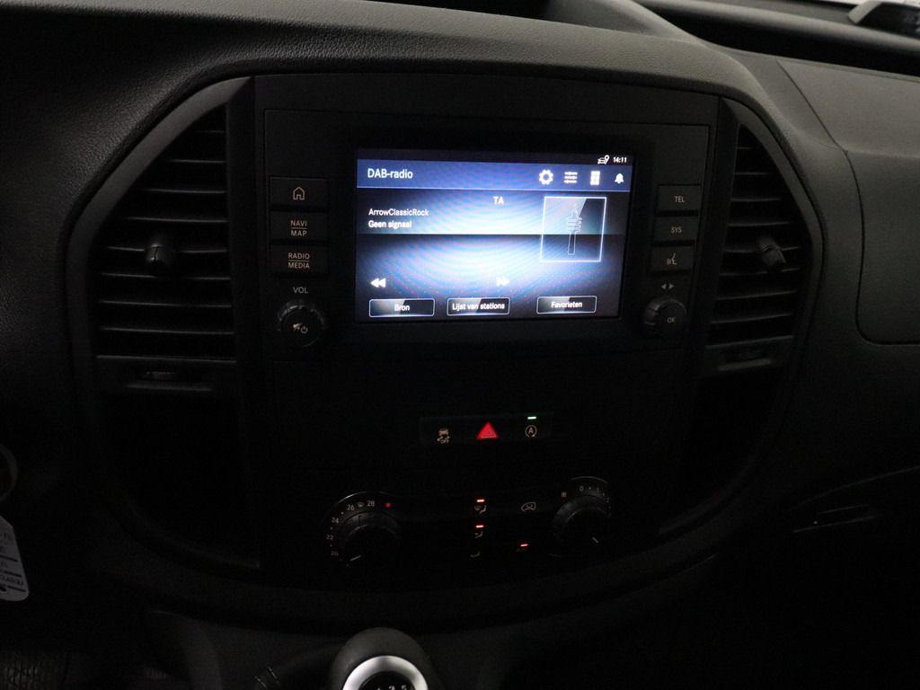 Mercedes-Benz Vito 116Cdi Lang Achterdeuren | Navigatie | Camera | 3-Persoons | Airco | Cruise | Betimmering 17