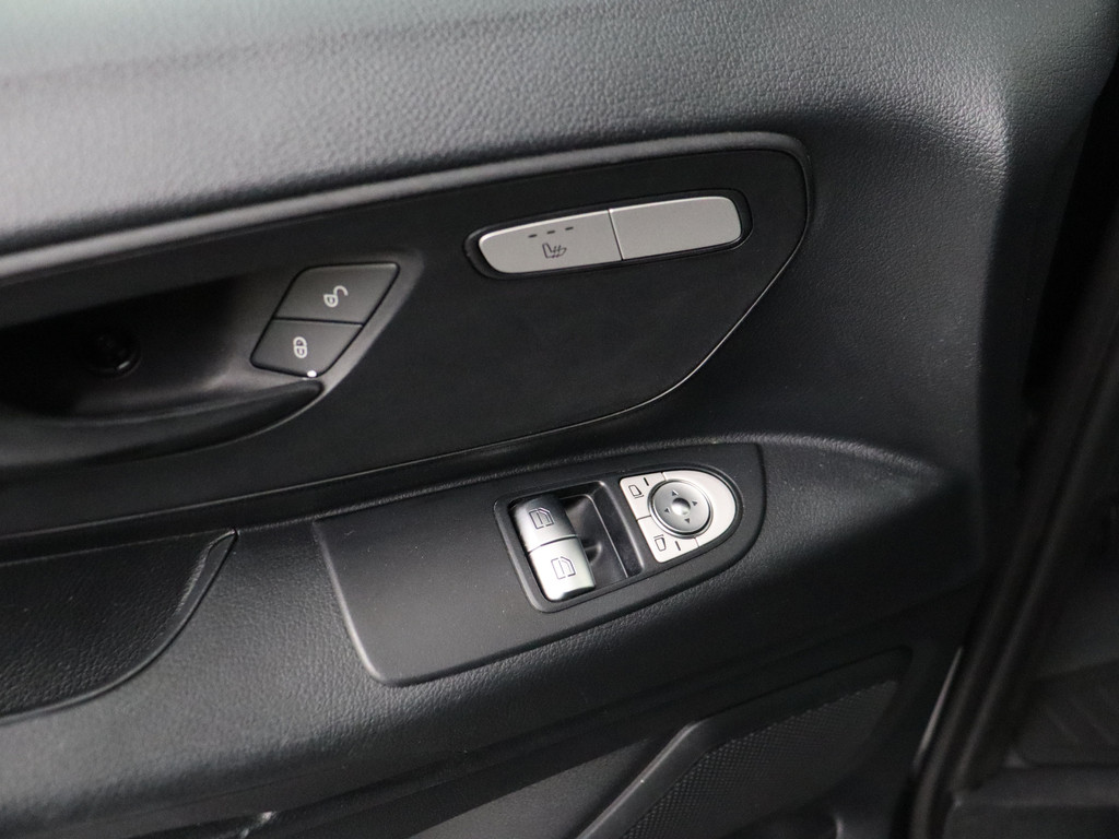 Mercedes-Benz Vito 116Cdi Lang Achterdeuren | Navigatie | Camera | 3-Persoons | Airco | Cruise | Betimmering 8