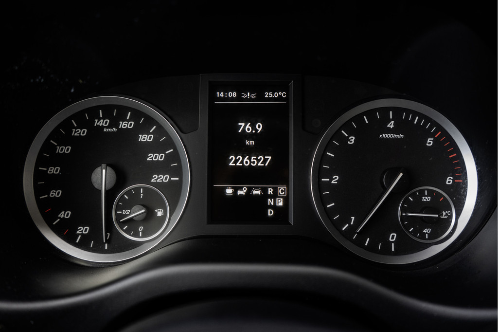 Mercedes-Benz Vito 119 CDI | 190PK | Automaat | ILS | CarPlay | Camera | Navi | Cruise | Climate | Lane Assist | PDC | Euro 6 19