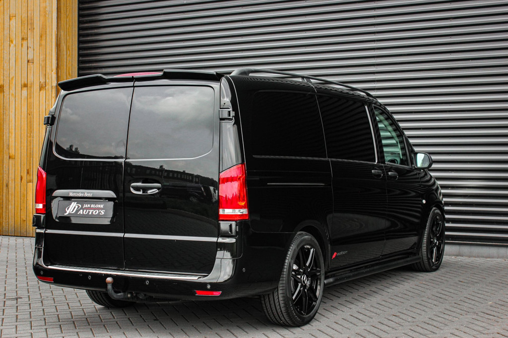 Mercedes-Benz Vito 119CDI 190PK LANG JB-EDITION FULL BLACK / AMG / SPOILER / VERLAGINGSVEREN / NAVIGATIE / SIDE- BARS FULL / NAVI 11