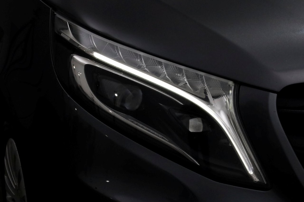 Mercedes-Benz Vito 119 CDI 190pk RWD 9G Automaat Compact LED/Airco/Achterklep 12-2021 11