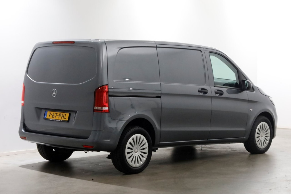 Mercedes-Benz Vito 119 CDI 190pk RWD 9G Automaat Compact LED/Airco/Achterklep 12-2021 2
