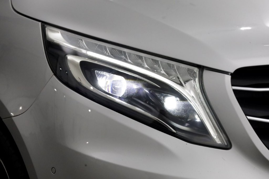 Mercedes-Benz Vito 119 CDI 190pk RWD 9G Automaat XL Extra Lang LED/ACC/Camera 06-2022 11