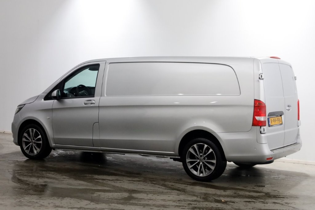 Mercedes-Benz Vito 119 CDI 190pk RWD 9G Automaat XL Extra Lang LED/ACC/Camera 06-2022 9