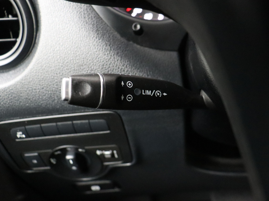 Mercedes-Benz Vito 119CDI 7G-Tronic Automaat Lang | Achterdeuren | Camera | 3-Persoons | Betimmering 16