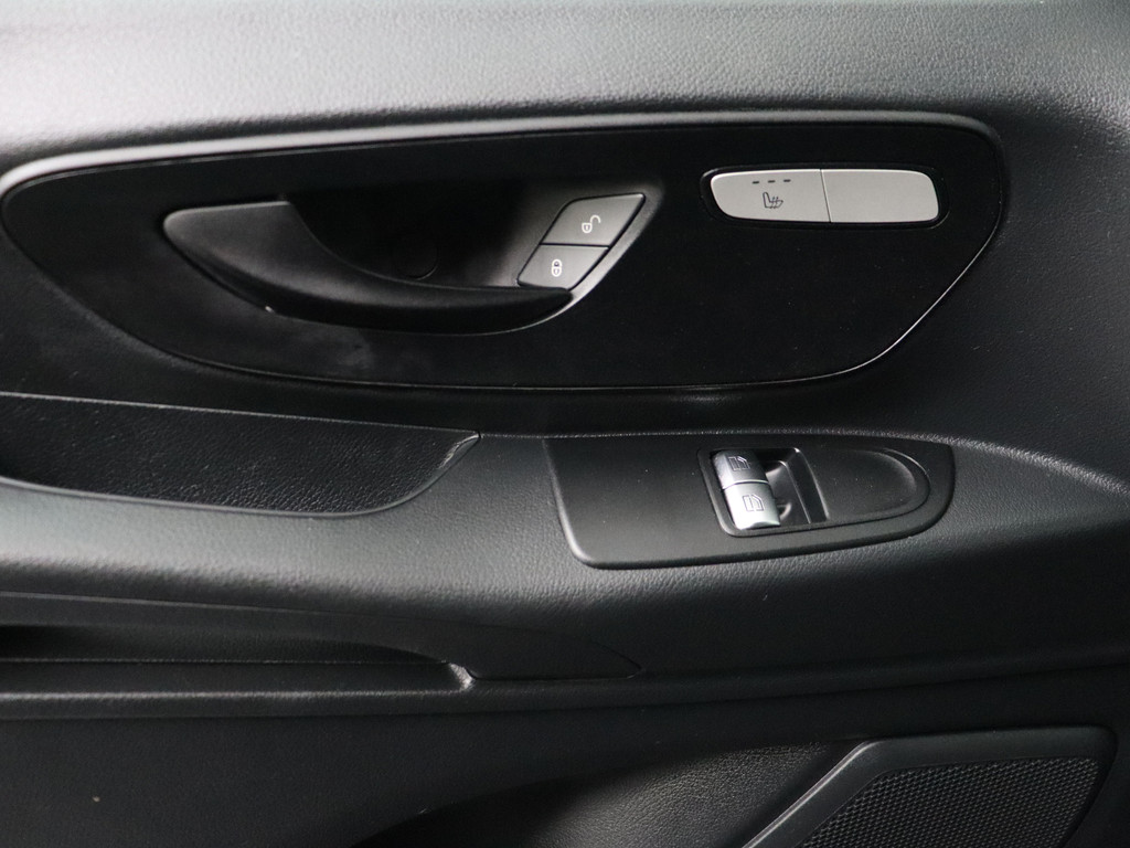 Mercedes-Benz Vito 119CDI 7G-Tronic Automaat Lang | Achterdeuren | Camera | 3-Persoons | Betimmering 8