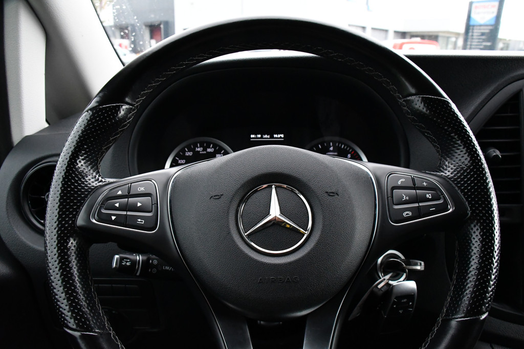 Mercedes-Benz Vito 119 CDI AMG Edition Adaptieve Cruise, Camera, LED, Carplay, 2 x Schuifdeur, Leder, Stoelverwarming, Uniek! 14