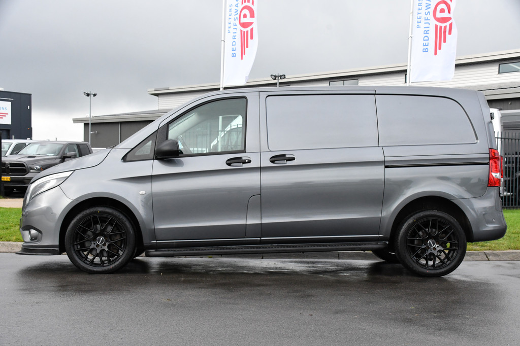 Mercedes-Benz Vito 119 CDI AMG Edition Adaptieve Cruise, Camera, LED, Carplay, 2 x Schuifdeur, Leder, Stoelverwarming, Uniek! 9