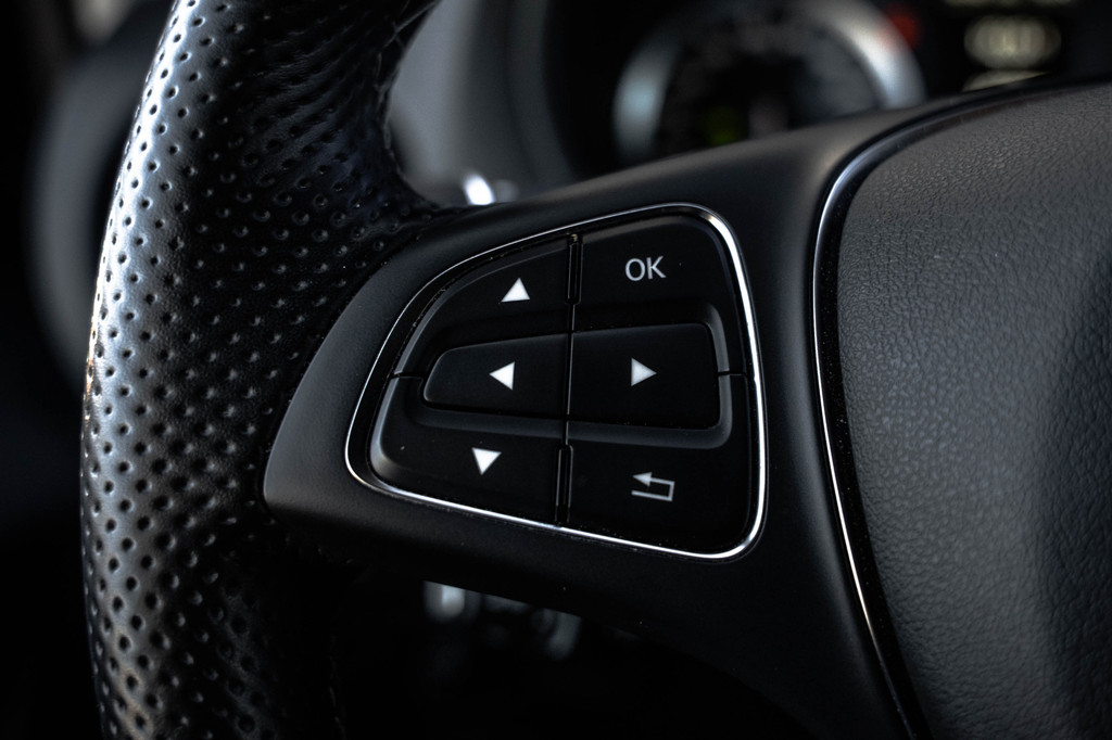 Mercedes-Benz Vito 119 CDI L3H1 | ILS | Automaat | Camera | Carplay | PDC | Zijschuifdeur L+R | Trekhaak 16