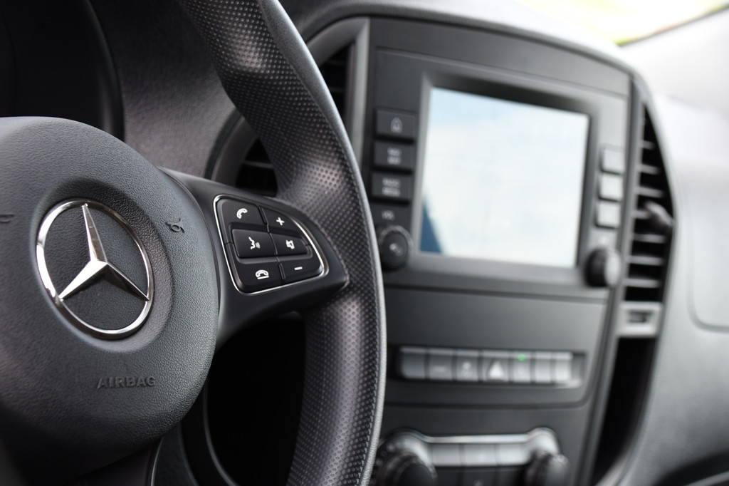 Mercedes-Benz Vito 119 CDI L3 PB Edition Camera, Cruise, Carplay, 190PK, Automaat, LED, 2 x Schuifdeur, NAVI, Trekhaak, Uniek! 15