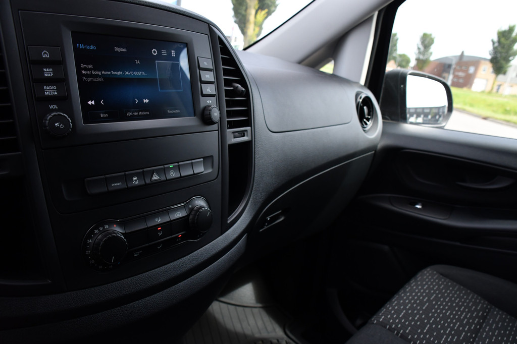 Mercedes-Benz Vito 119 CDI L3 PB Edition Camera, Cruise, Carplay, 190PK, Automaat, LED, 2 x Schuifdeur, NAVI, Trekhaak, Uniek! 21