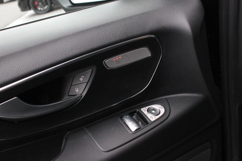 Mercedes-Benz Vito 119 CDI L3 SPORT DUBBEL CABINE / DC / BPM VRIJ / FULL BLACK / 2X SCHUIFDEUREN / AMG / VERLAAGD / APPLE CARPLAY 16