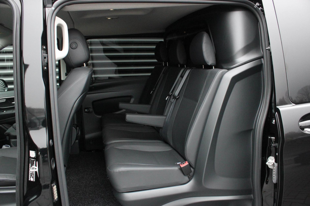 Mercedes-Benz Vito 119 CDI L3 SPORT DUBBEL CABINE / DC / BPM VRIJ / FULL BLACK / 2X SCHUIFDEUREN / AMG / VERLAAGD / APPLE CARPLAY 18