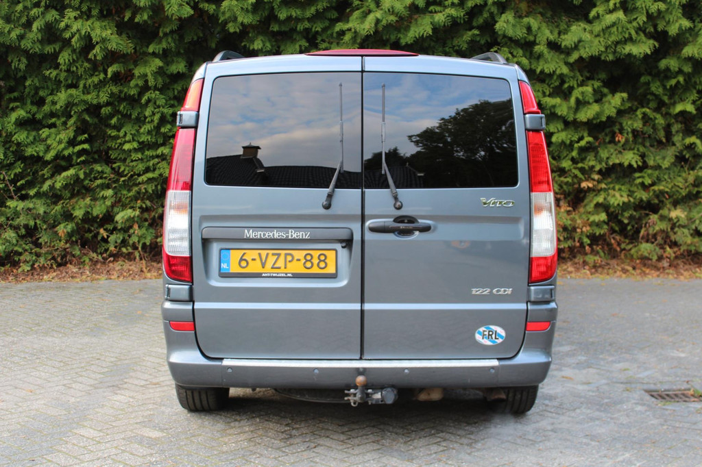 Mercedes-Benz Vito 122 CDI 320 Lang DC Luxe 224PK Automaat | Parkeercamera | Trekhaak | Climate Control 11