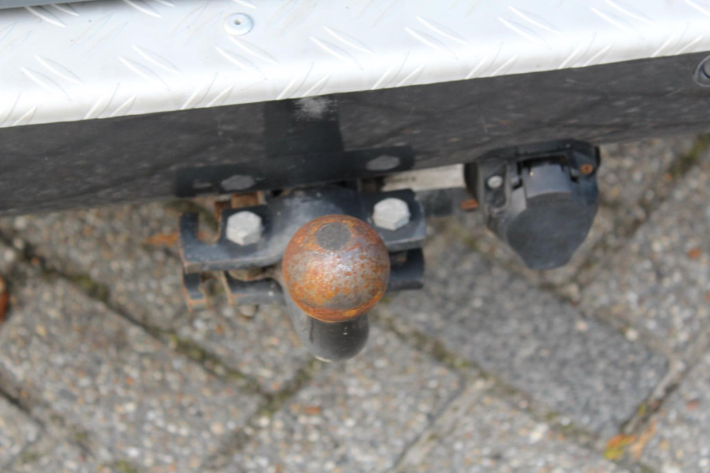 Mercedes-Benz Vito 122 CDI 320 Lang DC Luxe 224PK Automaat | Parkeercamera | Trekhaak | Climate Control 12