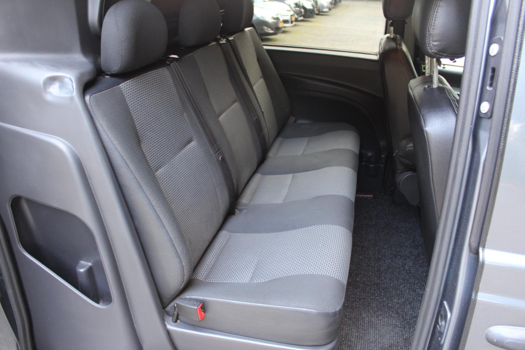 Mercedes-Benz Vito 122 CDI 320 Lang DC Luxe 224PK Automaat | Parkeercamera | Trekhaak | Climate Control 16