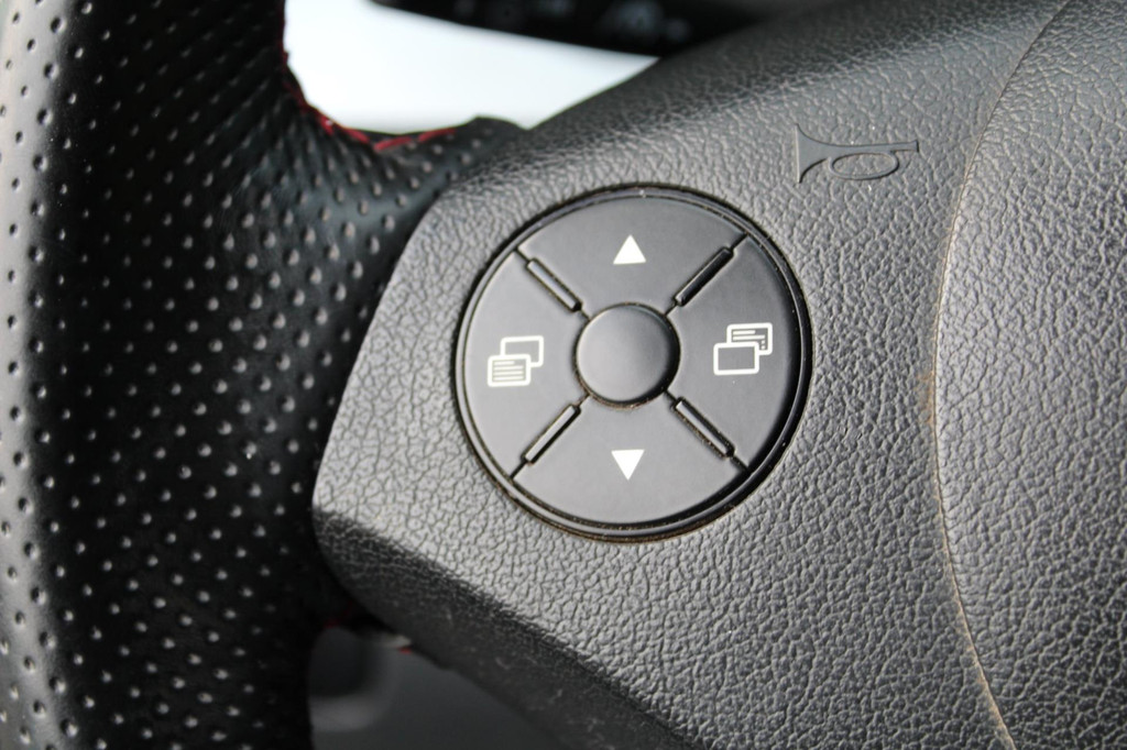 Mercedes-Benz Vito 122 CDI 320 Lang DC Luxe 224PK Automaat | Parkeercamera | Trekhaak | Climate Control 19