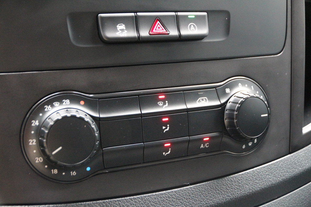 Mercedes-Benz Vito 190PK CDI | L2H1 | KAR-edition | Stoelverw. | Cruise | Airco.. 10