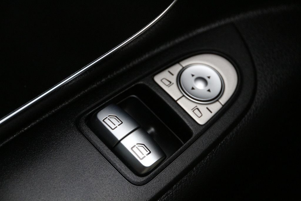 Mercedes-Benz Vito 190PK CDI | L2H1 | KAR-edition | Stoelverw. | Cruise | Airco.. 19