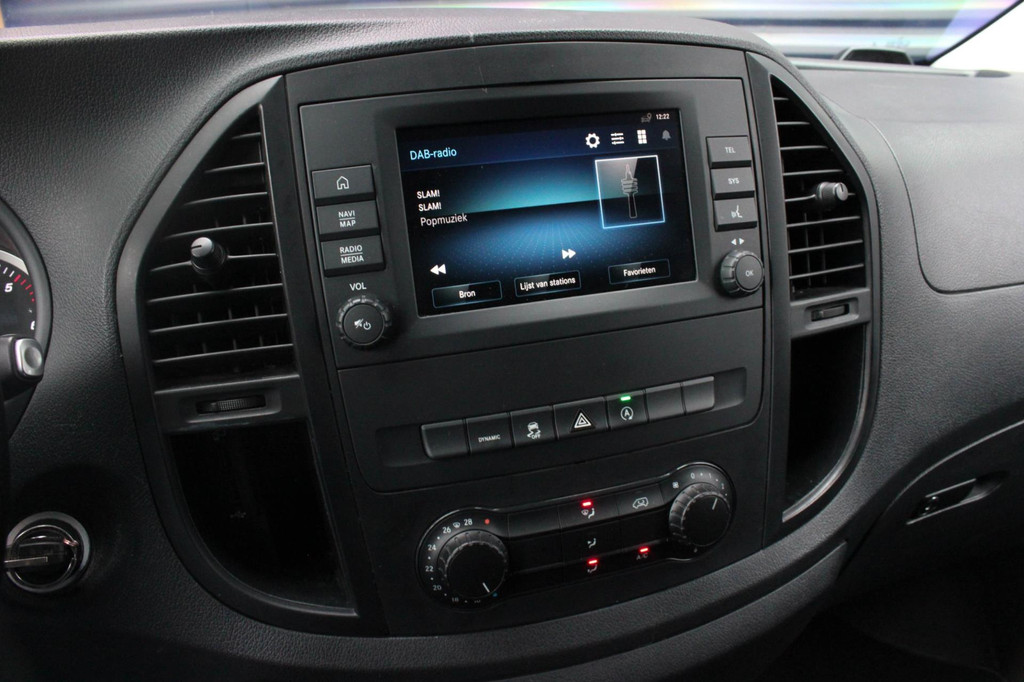 Mercedes-Benz Vito 190PK LANG JB- EDITION FULL BLACK / AMG / SPOILER / VERLAGINGSVEREN / NAVIGATIE / SIDE- BARS / FULL / NAVIGATIE 17