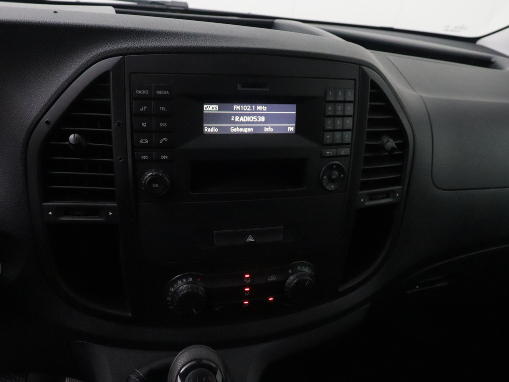 Mercedes-Benz Vito 9-Persoons Extra Lang Kombi/Personenbus | Airco | 2-2-2-3 stoelopstelling | BPM Vrij ! 16