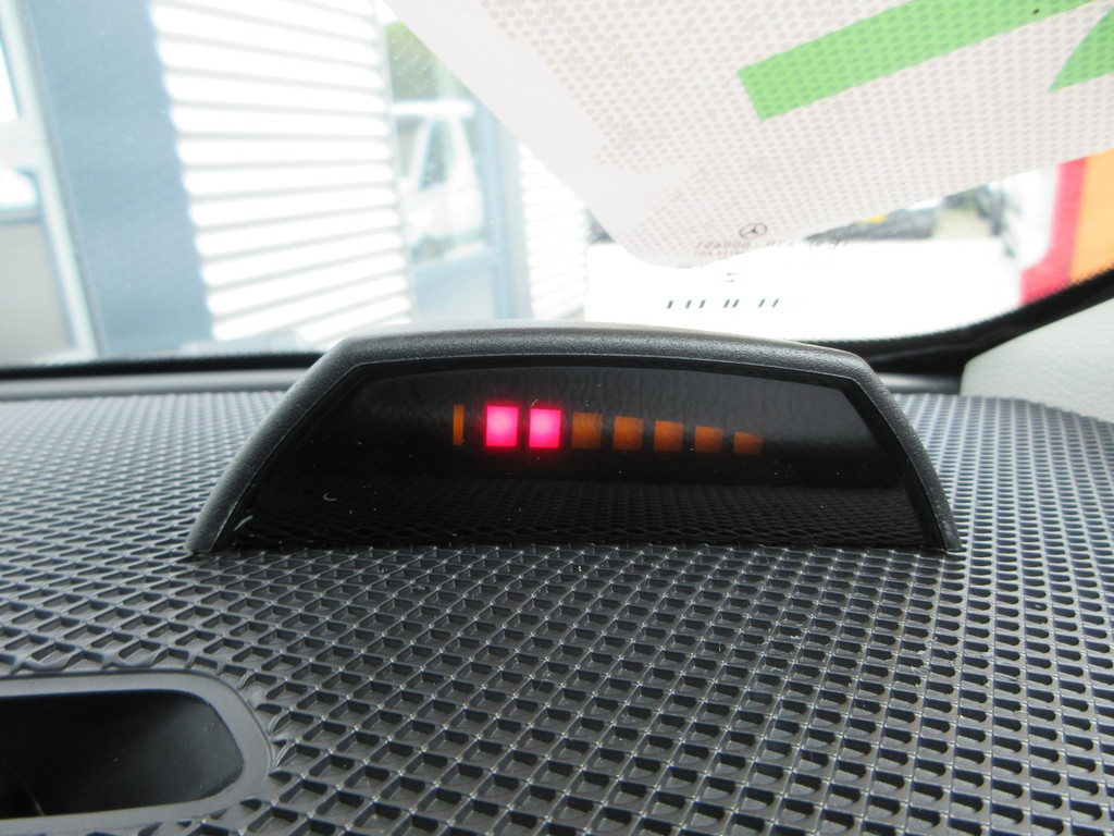 Mercedes-Benz Vito Evito, 112, L2, 66kWh, Snelladen, SoH 97,5%, Camera, 3-zits, Stoelverwarming. 18
