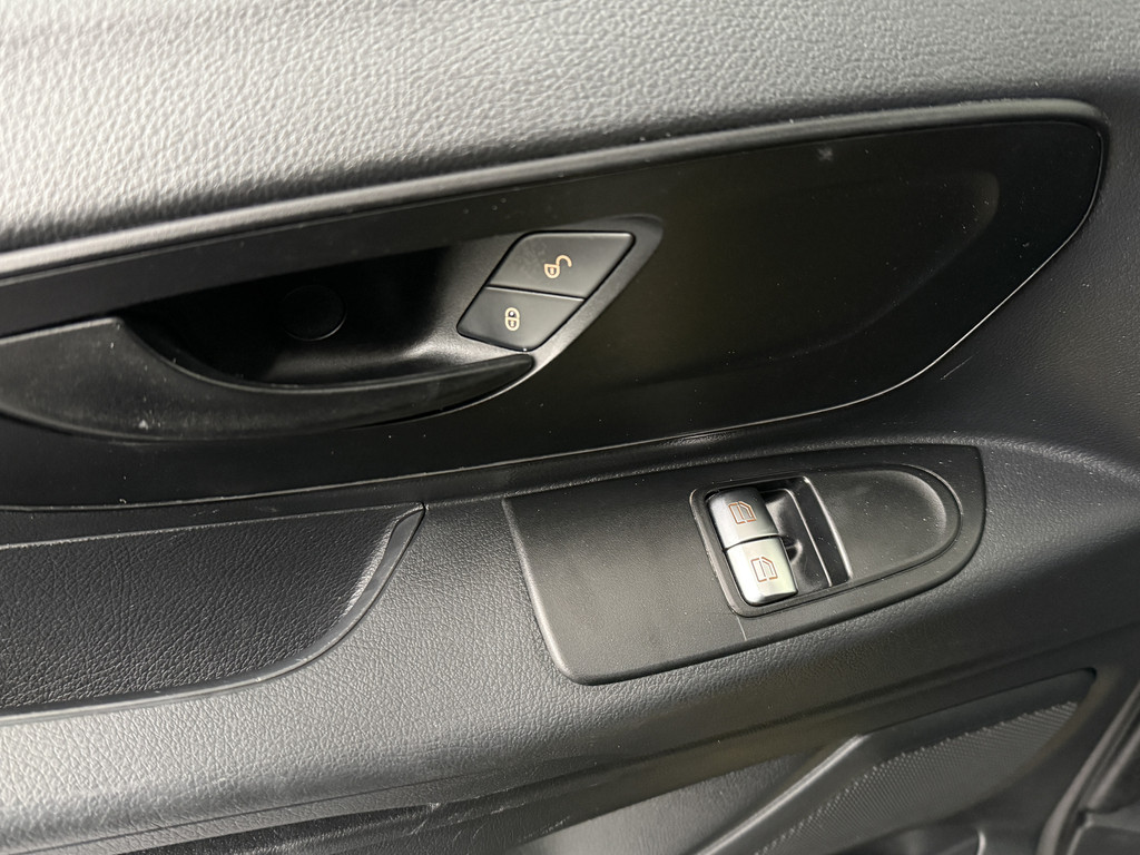 Mercedes-Benz Vito Lang Black Edition | Camera | Airco | 3-Persoons | Trekhaak 8
