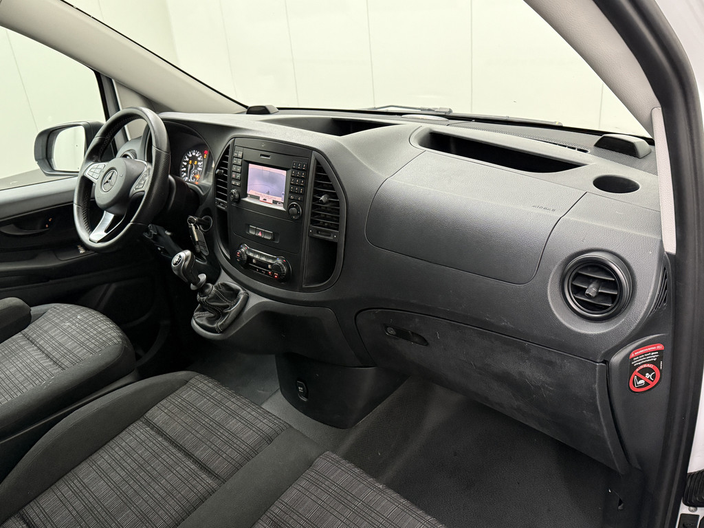 Mercedes-Benz Vito Lang Imperiaal | Trekhaak | Navigatie | Camera | Airco | Cruise | 3-Persoons 20