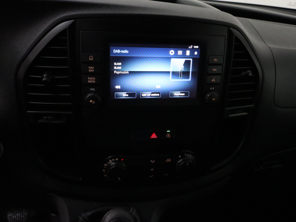 Mercedes-Benz Vito | Leder | Multimedia | Camera | Airco 16