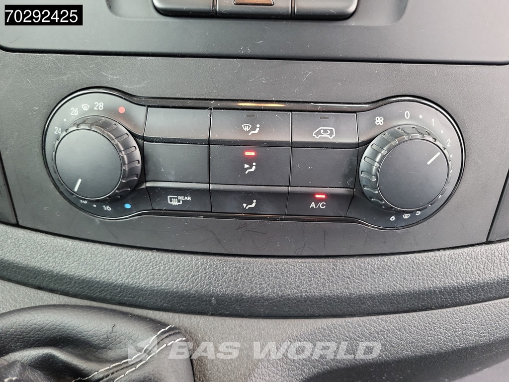 Mercedes-Benz Vito 109 Personenvervoer 8-Persoons L3H1 Airco APK 01-2026 Euro6 TV Taxi Kombi Passenger Transport Tourer L3 Long Airco 17