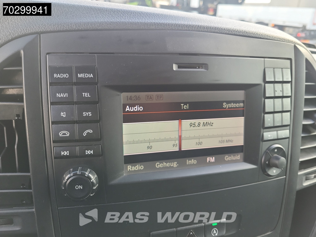 Mercedes-Benz Vito 110 Dubbele Schuifdeur L3H1 LED Airco Cruise Camera Parkeersensoren Euro6 L3 Airco Cruise control 12