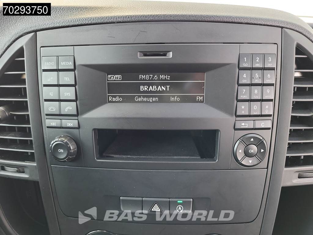 Mercedes-Benz Vito 110 L2H1 Trekhaak Airco Euro6 L2 7m3 Airco Trekhaak 14