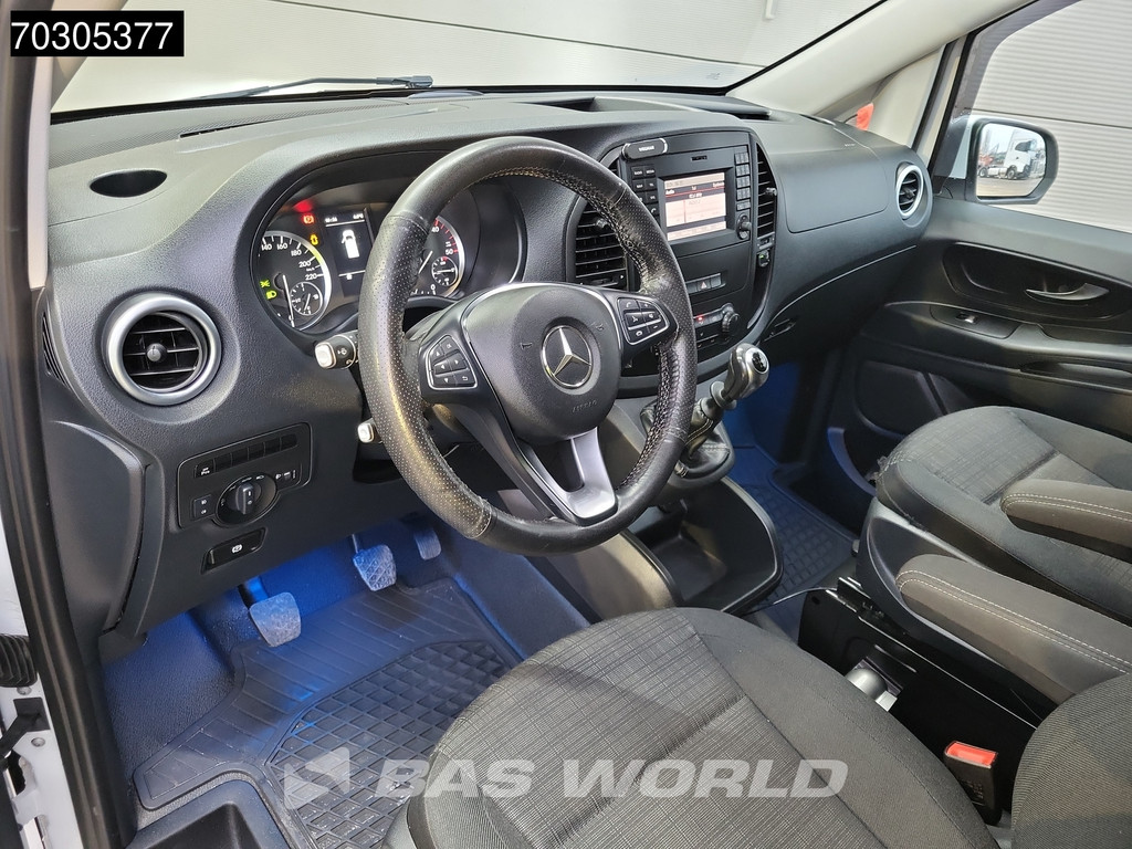 Mercedes-Benz Vito 111 Dubbel Cabine L2H1 Trekhaak Airco Parkeersensoren Velgen APK 03-2026 Euro6 L2 DC Doka Mixto Airco Trekhaak Cruise control 12