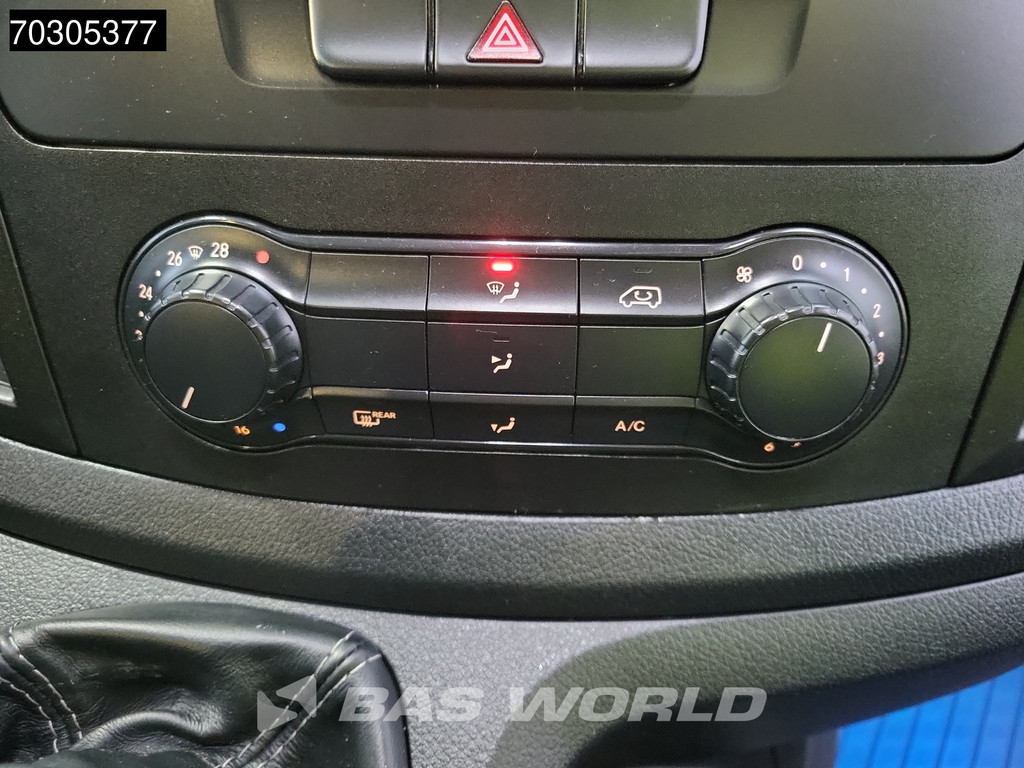 Mercedes-Benz Vito 111 Dubbel Cabine L2H1 Trekhaak Airco Parkeersensoren Velgen APK 03-2026 Euro6 L2 DC Doka Mixto Airco Trekhaak Cruise control 16