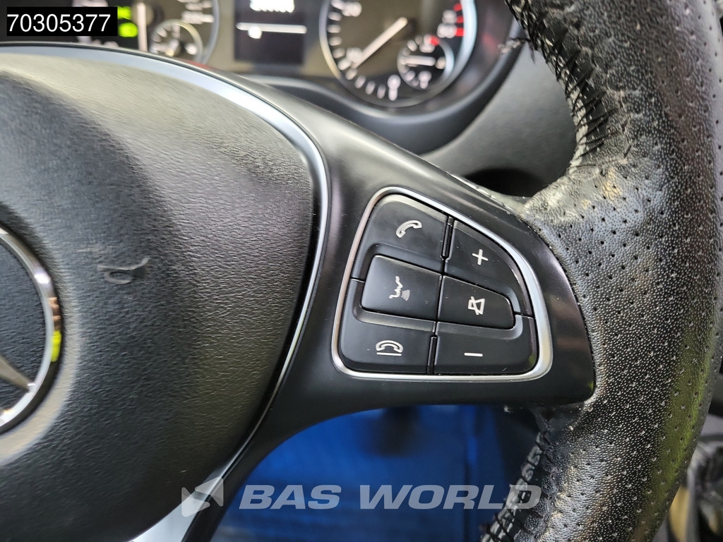 Mercedes-Benz Vito 111 Dubbel Cabine L2H1 Trekhaak Airco Parkeersensoren Velgen APK 03-2026 Euro6 L2 DC Doka Mixto Airco Trekhaak Cruise control 19