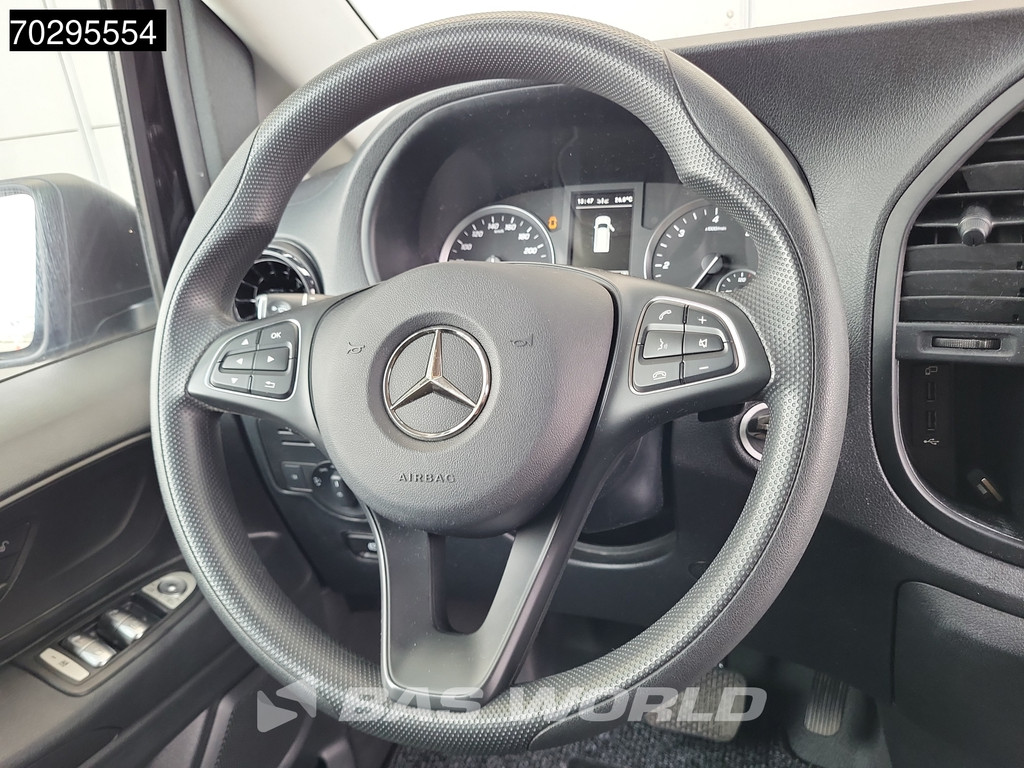 Mercedes-Benz Vito 114 Incl.BPM/Ex.BTW Personenvervoer Automaat 9-Persoons L2H1 Navi Airco Cruise Euro6 APK 05-2026 TV VIP Taxi Passenger Transport Airco Cruise control 17