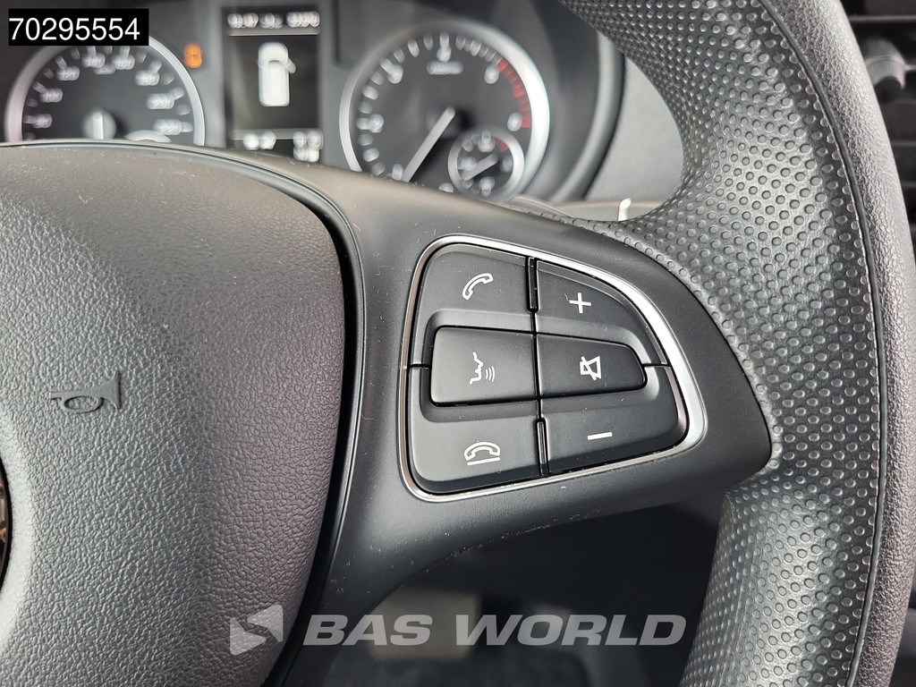 Mercedes-Benz Vito 114 Incl.BPM/Ex.BTW Personenvervoer Automaat 9-Persoons L2H1 Navi Airco Cruise Euro6 APK 05-2026 TV VIP Taxi Passenger Transport Airco Cruise control 19