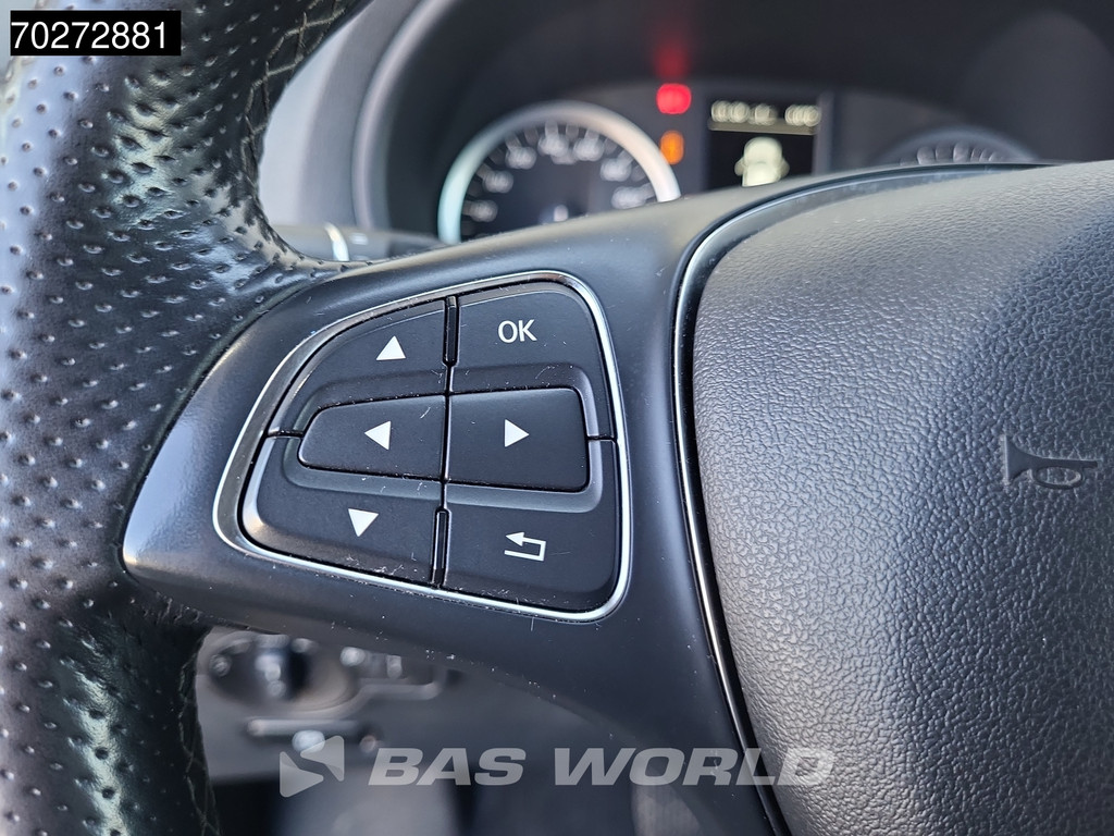 Mercedes-Benz Vito 116 Automaat Dubbel Cabine L3H1 Airco Cruise Camera Navi Trekhaak Doka Mixto Euro6 4m3 Airco Dubbel cabine Trekhaak Cruise control 19